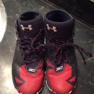 Boys Stephen curry tennis shoes